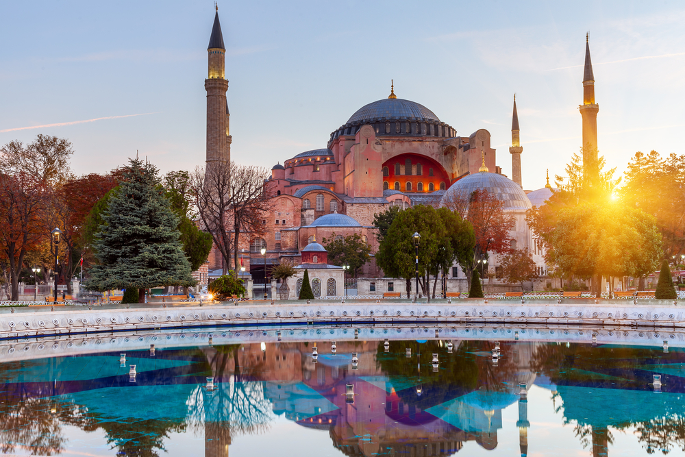 Айя-София днём Фото: Айя-София днём