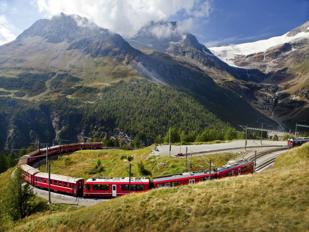 Il Trenino Rosso del Bernina, Ломбардия Фото: Il Trenino Rosso del Bernina, Ломбардия