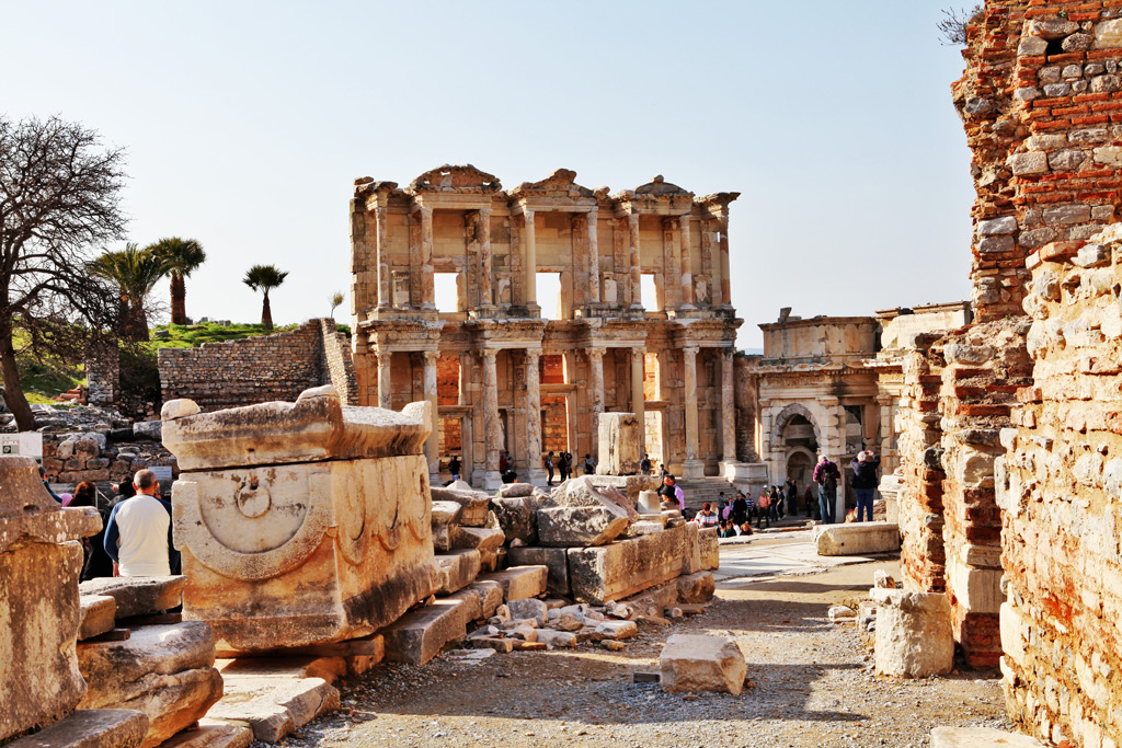 Эфес: что осталось от легендарного древнего города - Блог OneTwoTrip