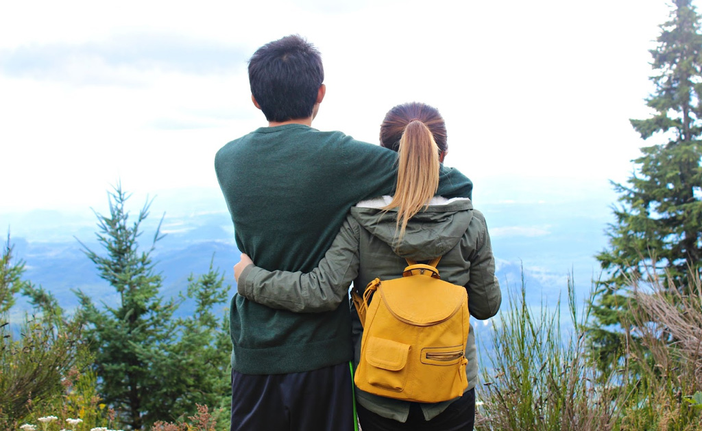 Фото: Почему вам стоит отправиться в пешее путешествие со своим любимым человеком?