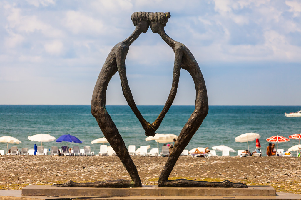 Фото: Скульптура «Первая любовь»