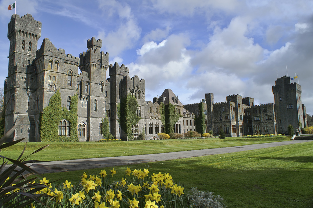 Фото: Ashford Castle, графство Мейо, Ирландия