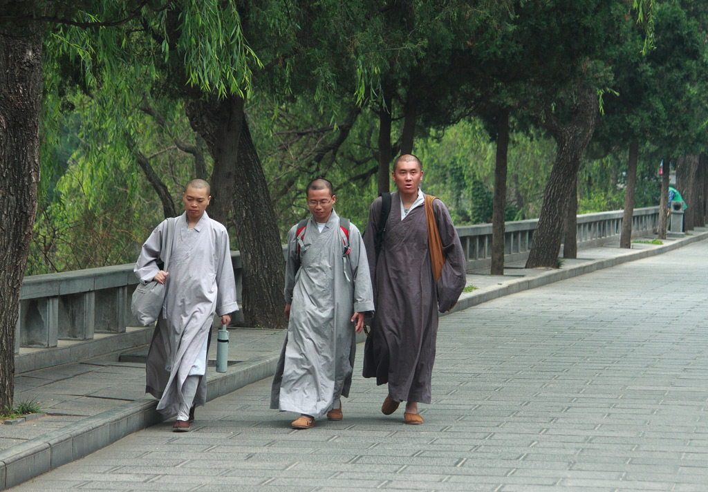 three shaolin monks