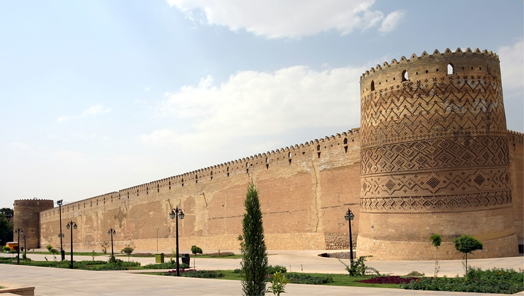 Фото: Крепость Карим-хана