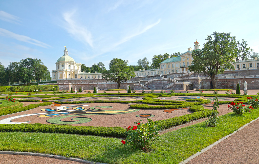 Фото: Большой Меншиковский дворец
