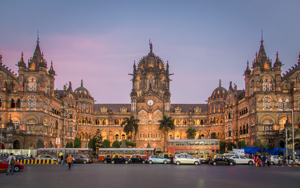 Фото: Chhatrapati Shivaji Terminus, Мумбаи, Индия