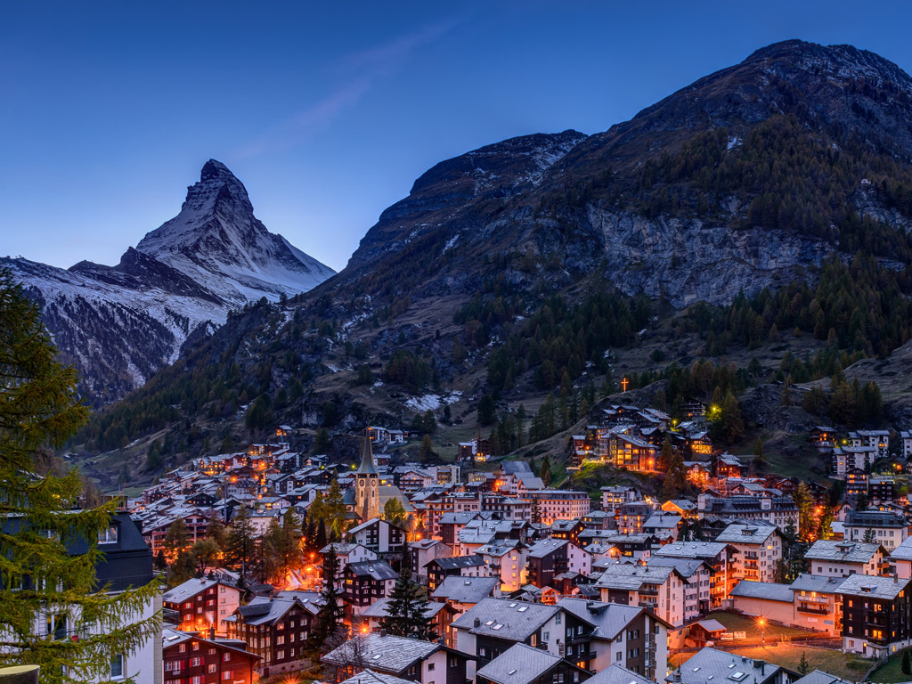 Деревни в горах швейцарии недвижимость в торонто купить
