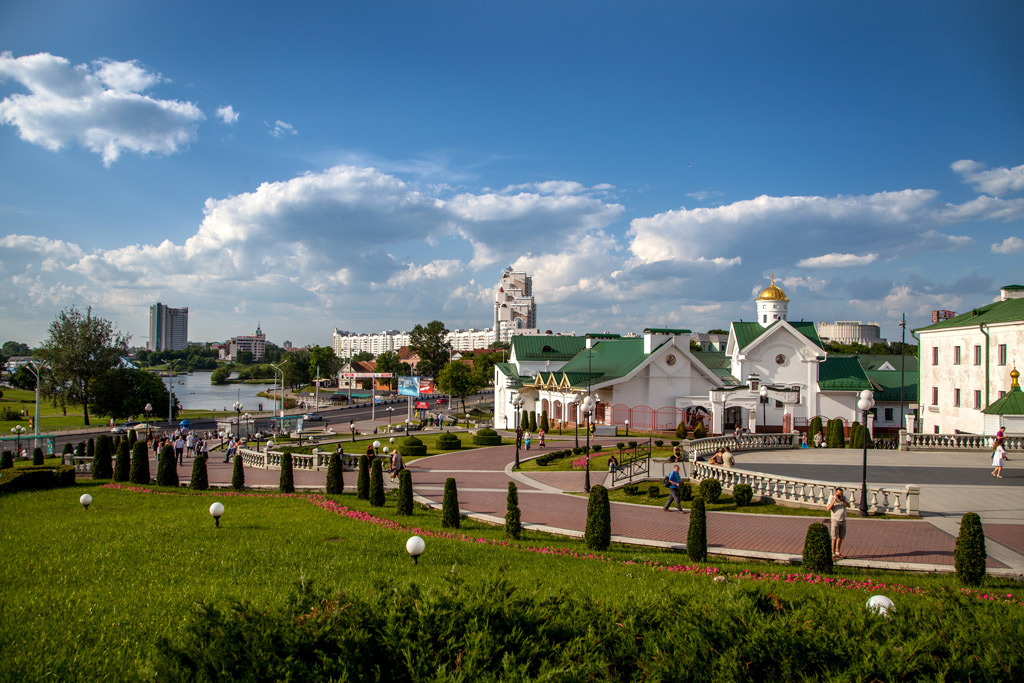 Фото: Обойти все заведения Верхнего города