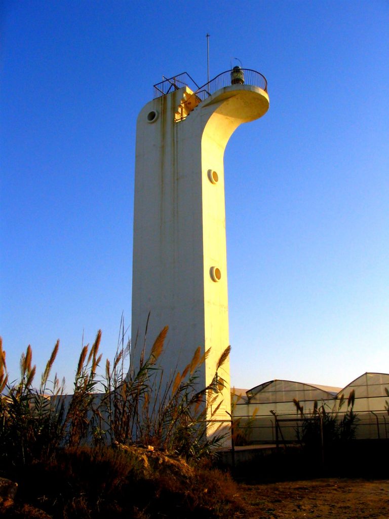 Фото: Маяк Faro de Punta de Banos