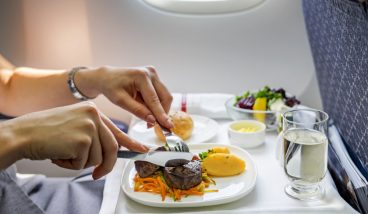 Пассажиры назвали Аэрофлот лучшей российской авиакомпанией по качеству бортового питания