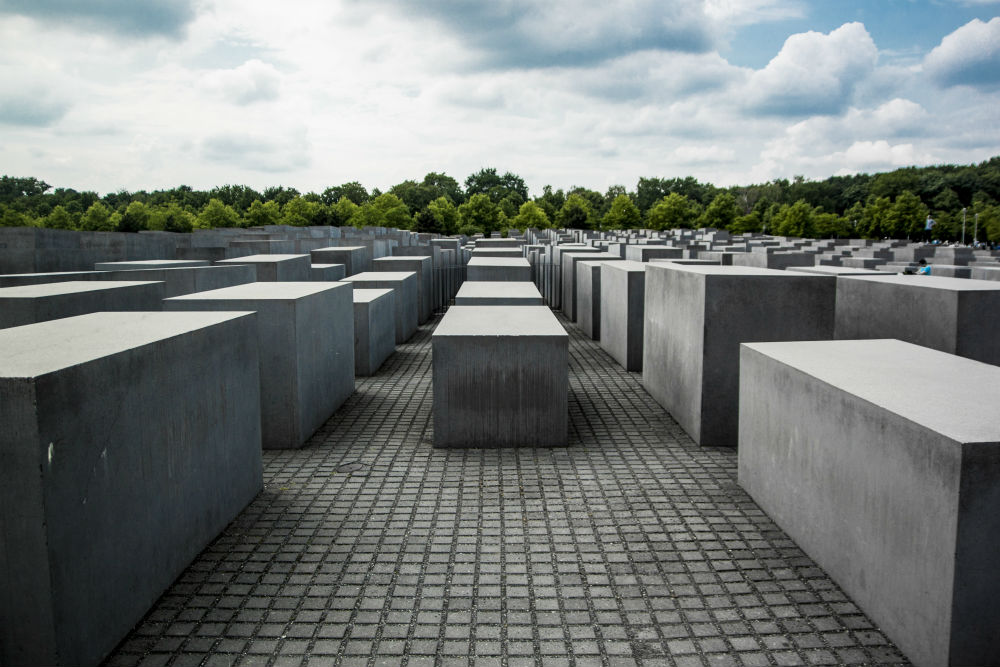 Фото: Мемориал жертвам Холокоста