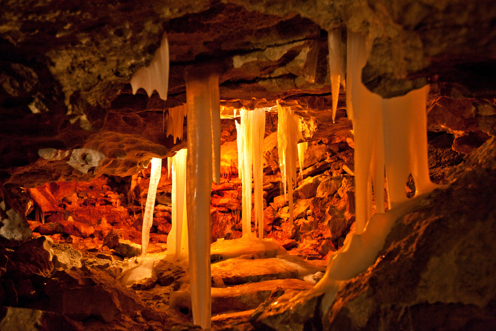 Фото: Кунгурская ледяная пещера
