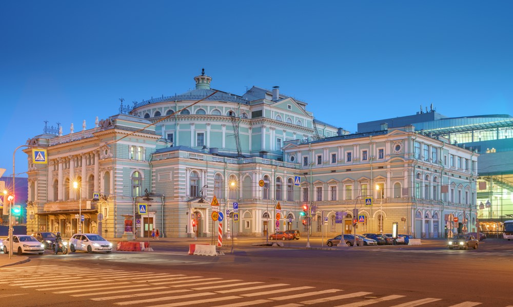 Новогодние каникулы в Петербурге: чем заняться