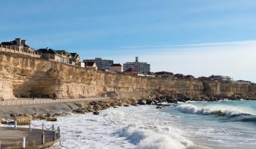 Гид по Актау: что посмотреть в городе и окрестностях