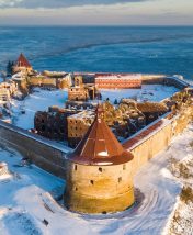 Куда съездить из Санкт-Петербурга зимой — 9 идей для отдыха за городом