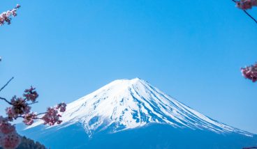 Тревел-календарь на 2026 год: 50 идей для путешествий по России и миру на каждый месяц