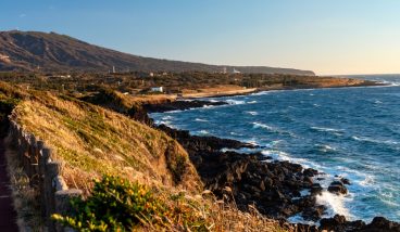 Остров Идзуосима — «чёрная пустыня» и вулканы недалеко от Токио