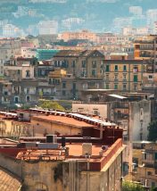 Куда поехать за границу весной: 12 направлений на март, апрель и май