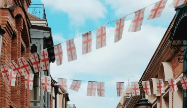 Куда поехать в отпуск весной без визы: 5 лучших направлений 2026