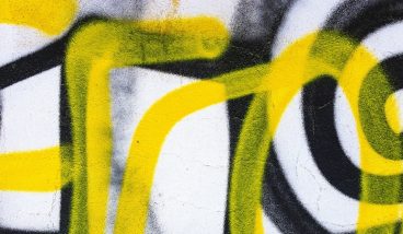 Стрит-арт в России: где смотреть муралы и граффити